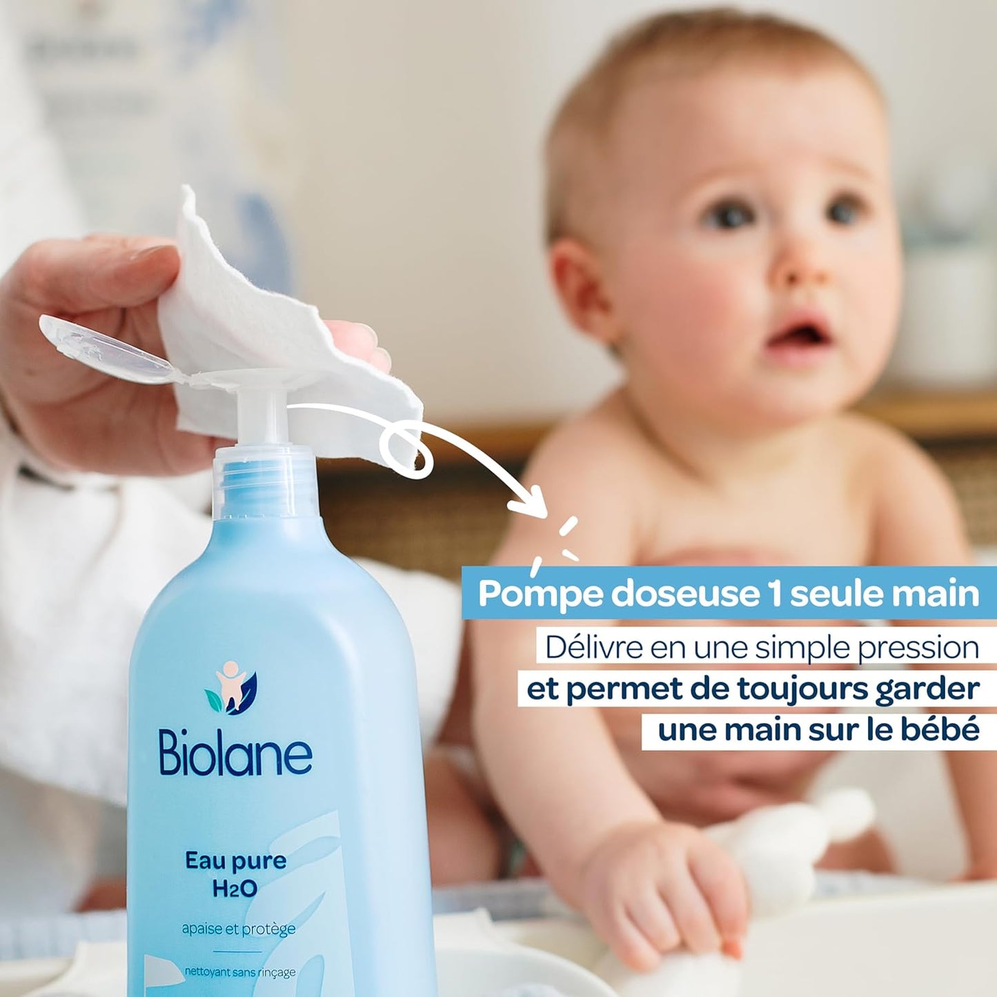 BIOLANE - Eau Pure H2O 750 ML - Nettoyant Pour Le Visage, Corps Et Siège Du Bébé - Sans rinçage - 1 flacon -pompe