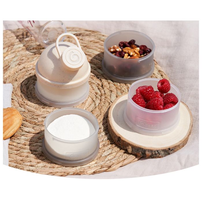 Baby moov boite doseuse pour lait et snacks